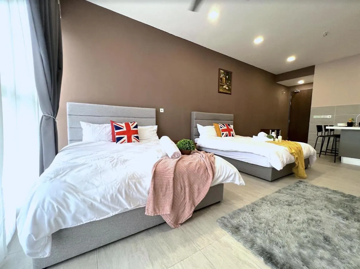 Free Parking # 2 Bed Family Bellsuite - Sepang Klia Kota Warisan
