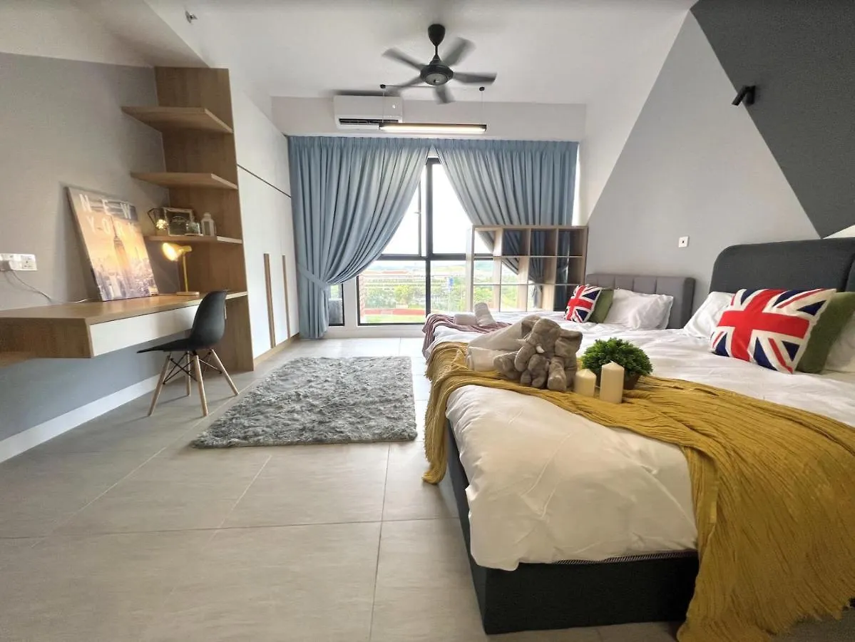 Free Parking # 2 Bed Family Bellsuite - Sepang Klia Kota Warisan