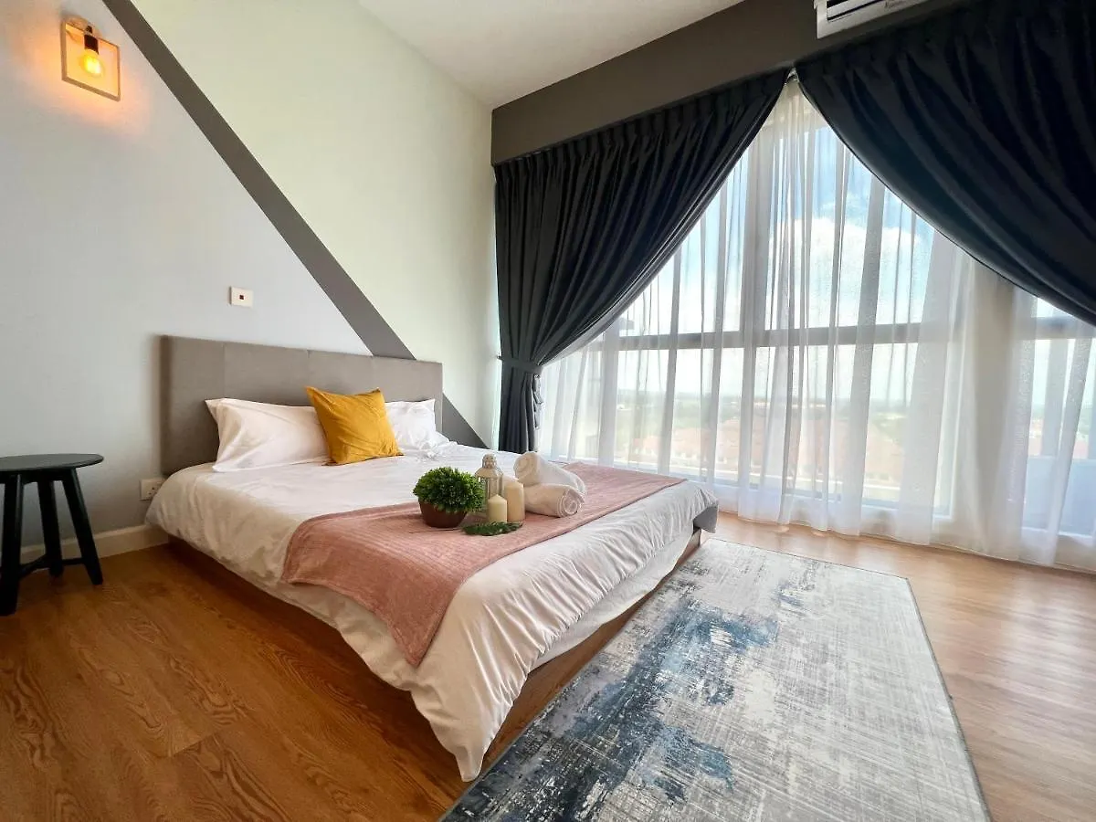 Free Parking # 2 Bed Family Bellsuite - Sepang Klia Kota Warisan