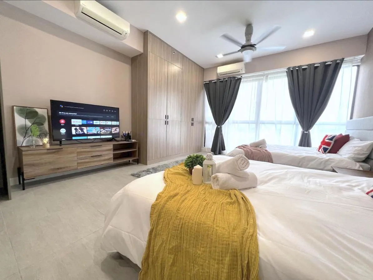 Free Parking # 2 Bed Family Bellsuite - Sepang Klia Kota Warisan شقة