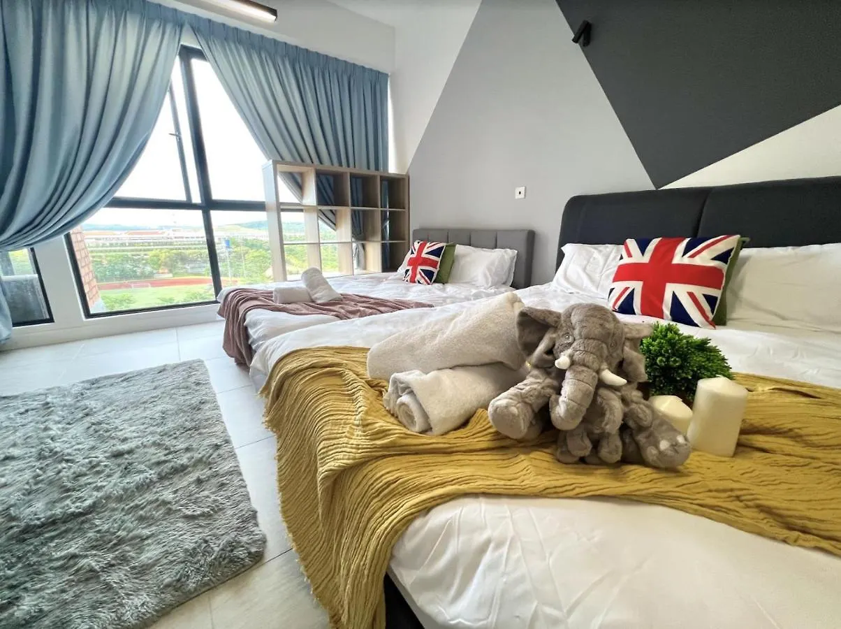 Free Parking # 2 Bed Family Bellsuite - Sepang Klia Kota Warisan