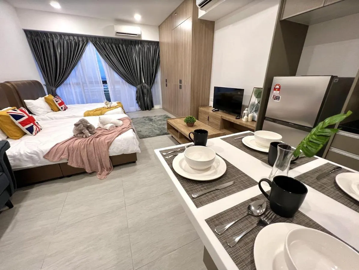 Free Parking # 2 Bed Family Bellsuite - Sepang Klia Kota Warisan ماليزيا